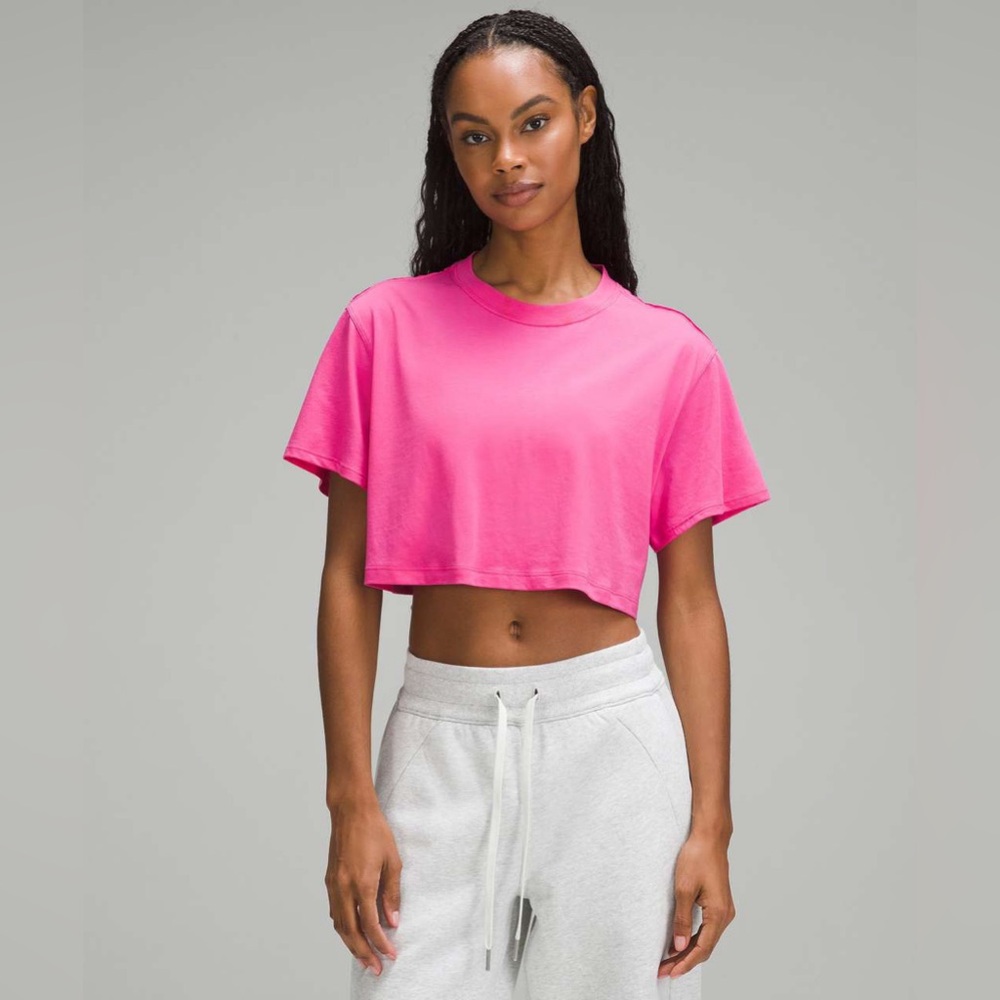 lululemon Cropped Tee Shirt Pink Size 6